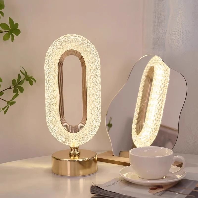 Crystal table lamp