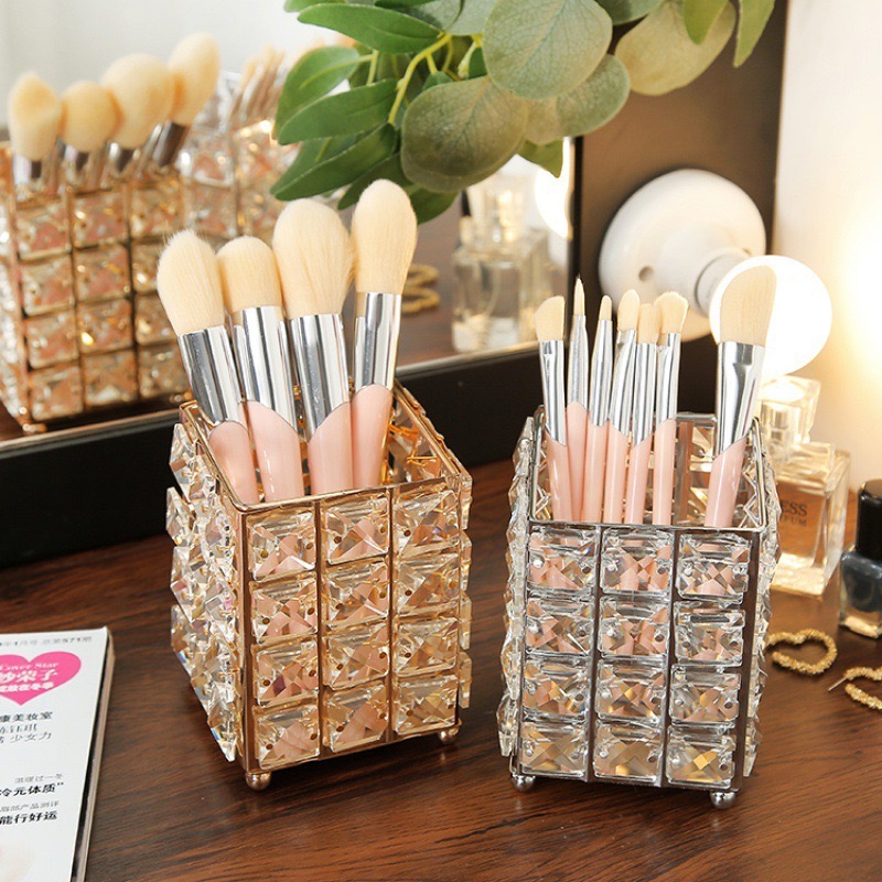 កំប៉ុដាក់ជក់ ប្រណិត គ្រីស្តាល់ថ្លា