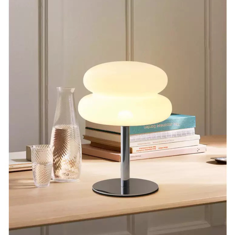 អំពូលភ្លើងដាក់ក្នុងបន្ទប់គេង​ (table lamp bedroom)