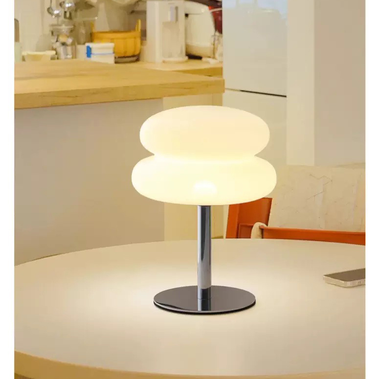 អំពូលភ្លើងដាក់ក្នុងបន្ទប់គេង​ (table lamp bedroom)