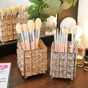 កំប៉ុដាក់ជក់ ប្រណិត គ្រីស្តាល់ថ្លា