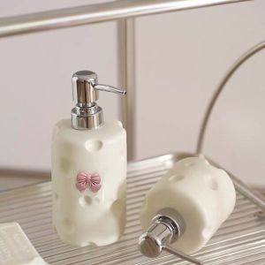 កំប៉ុងដាក់សាប៊ូកក់សក់ សាប៊ូដុះខ្លួន​ (ថ្មសេរ៉ាមិច)