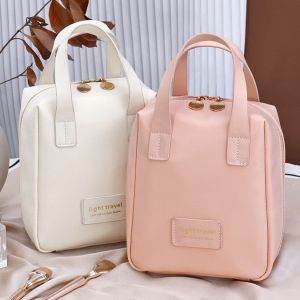 កាបូបដាក់គ្រឿងអលង្ការ