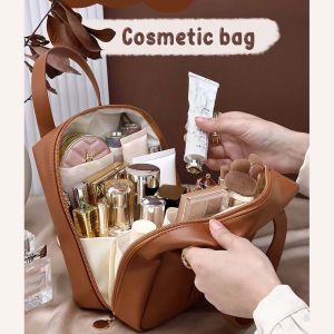 កាបូបដាក់គ្រឿងអលង្ការ