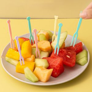 សមជ័រសម្រាប់ចាក់ផ្លែឈើ