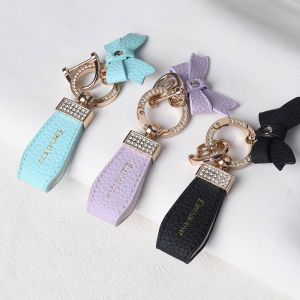 បន្តោងសោឡាន Bow car keychain