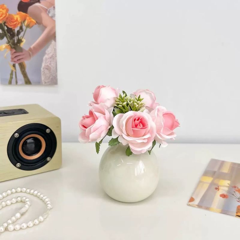 Cream + light pink rose